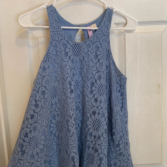 Baby Blue Lace Tank Top Size XS Francesca’s/Alya - Picture 2 of 7